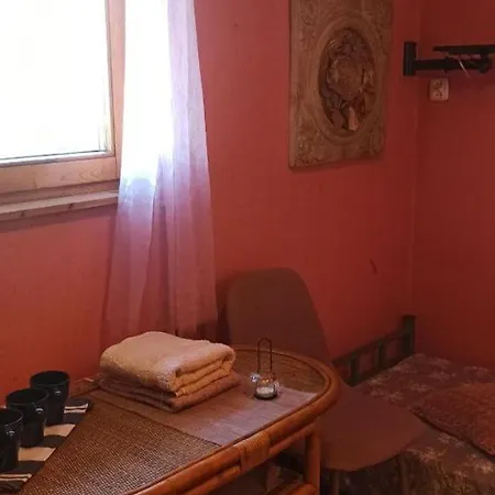Agroturystyka Stajnia Dorado Pokoje Goscinne I Apartamenty