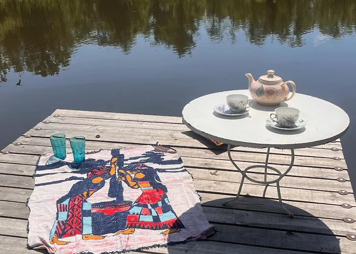 Stajnia Dorado Gościnne I Gospodarstwo agroturystyczne Leoncin