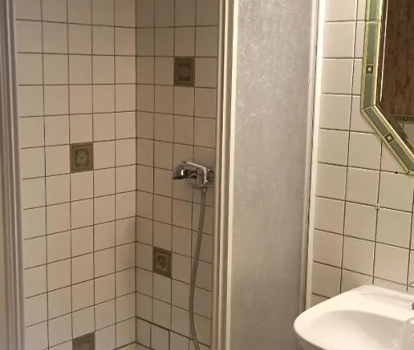 Stajnia Dorado Gościnne I Gospodarstwo agroturystyczne *